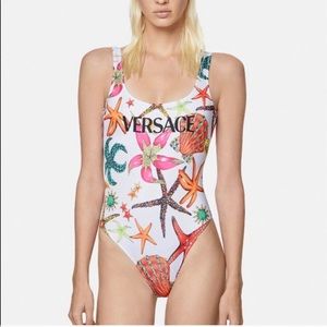 Versace 1992 (2021) TRÉSOR DE LA MER PRINT SWIMSUIT